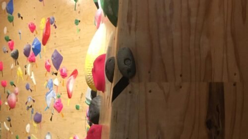 北海道のクライミング施設「WONDER WALL（ワンダーウォール） 」